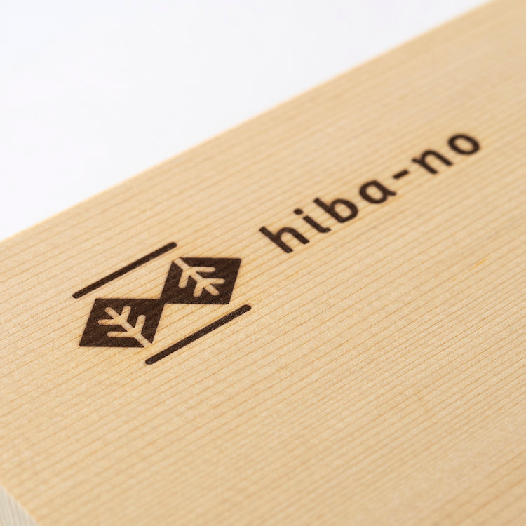 hiba-no 青森ひばの軽量まな板 スタンド付き S