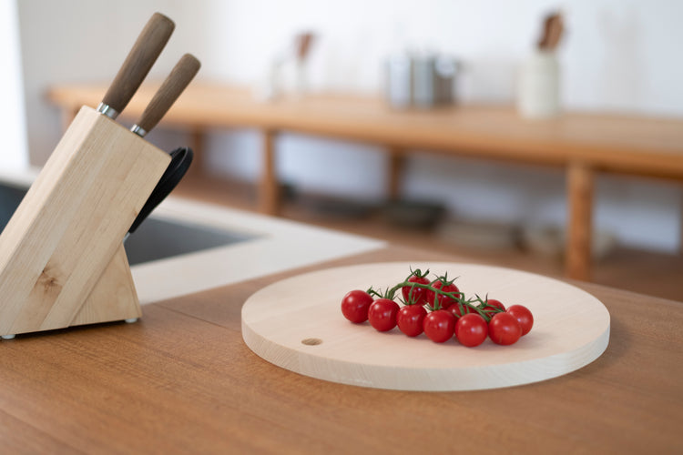桧の丸まな板