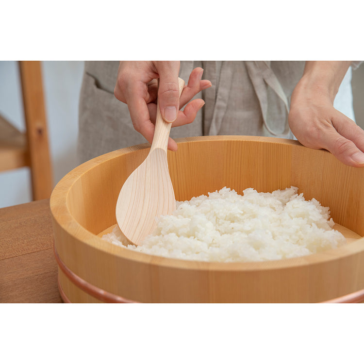 桧のしゃもじと寿司桶