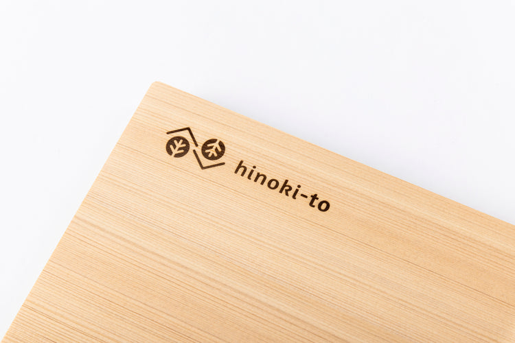 hinoki-to 東濃ひのき軽量まな板　スタンド付　M